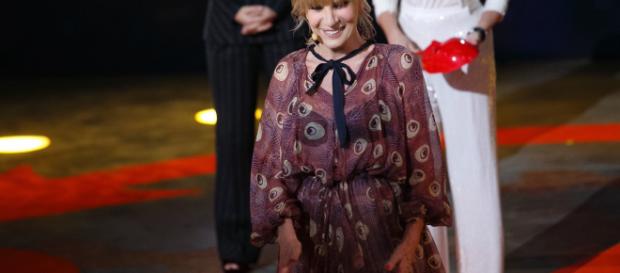 Selfie, denti nuovi per Gemma Galgani e il nuovo amore di Tina ... - kataweb.it Selfie, denti nuovi per Gemma Galgani e il nuovo amore di Tina ... - kataweb.it