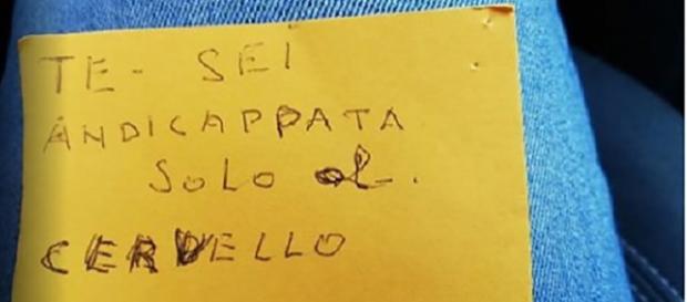 Torino, un uomo occupa il parcheggio riservato e insulta la madre di una bimba disabile. Torino, un uomo occupa il parcheggio riservato e insulta la madre di una bimba disabile.