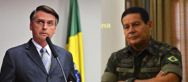 Bolsonaro brinca com Mourão por telefone - (Foto: Gustavo Lima/Zeca Ribeiro/Agência Brasil) Bolsonaro brinca com Mourão por telefone - (Foto: Gustavo Lima/Zeca Ribeiro/Agência Brasil)