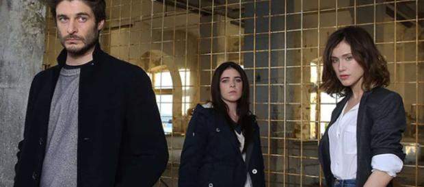 La porta rossa 2, anticipazioni: Anna accusata nel processo di aver complottato con Piras La porta rossa 2, anticipazioni: Anna accusata nel processo di aver complottato con Piras