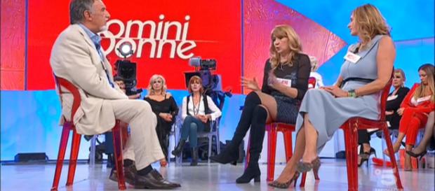 Uomini e Donne: la replica di Claire dopo la bufera Uomini e Donne: la replica di Claire dopo la bufera