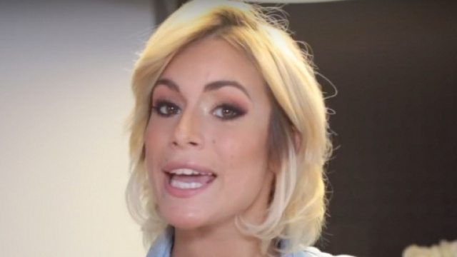 Les Marseillais : Carla Moreau publie une photo qui prouve qu'elle n'est pas enceinte