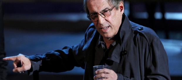 Adriano Celentano, sospeso lo show. Adriano Celentano, sospeso lo show.