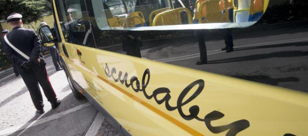 Arezzo: bimbo di 3 anni dimenticato sul pulmino per 6 ore. Arezzo: bimbo di 3 anni dimenticato sul pulmino per 6 ore.