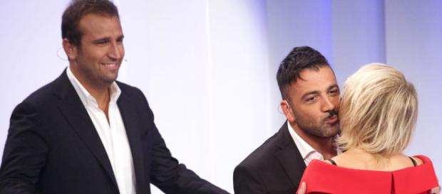 C'è Posta per Te, puntata del 16 febbraio: ospiti Pio e Amedeo, Balotelli e Amoroso C'è Posta per Te, puntata del 16 febbraio: ospiti Pio e Amedeo, Balotelli e Amoroso