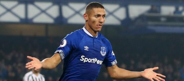 Deeney jokes he'll 'smash' former Watford star Richarlison | FOX ... - foxsportsasia.com Deeney jokes he'll 'smash' former Watford star Richarlison | FOX ... - foxsportsasia.com
