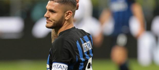 Mauro Icardi non è più il capitano dell'Inter, fascia ad Handanovic Mauro Icardi non è più il capitano dell'Inter, fascia ad Handanovic