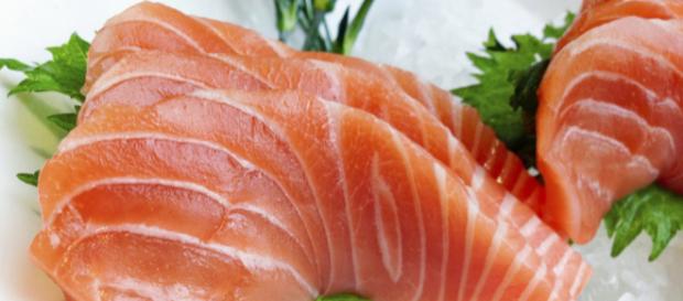 Salmone ritirato dal Ministero: marca e lotti interessati Salmone ritirato dal Ministero: marca e lotti interessati