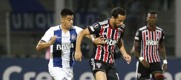 São Paulo recebe o Talleres para jogo de vida ou morte (Foto: Divulgação/ SPFC.NET) São Paulo recebe o Talleres para jogo de vida ou morte (Foto: Divulgação/ SPFC.NET)