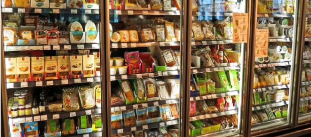 Un’alimentazione a base di alimenti industriali, soprattutto se ultra-processati, può rappresentare una seria minaccia per la salute. Un’alimentazione a base di alimenti industriali, soprattutto se ultra-processati, può rappresentare una seria minaccia per la salute.
