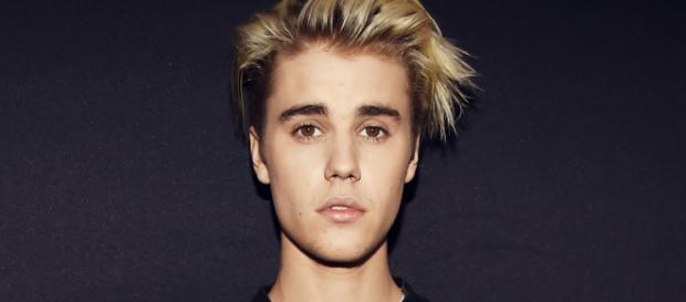 Justin Bieber non sta bene, la rivelazione Justin Bieber non sta bene, la rivelazione