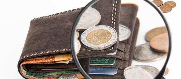 L'argent physique ne représente que 10% de l'ensemble de la monnaie. L'argent physique ne représente que 10% de l'ensemble de la monnaie.