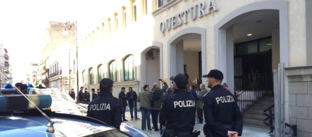 Operazione Take Away, 7 arresti per sequestro di persona e tentata estorsione Operazione Take Away, 7 arresti per sequestro di persona e tentata estorsione