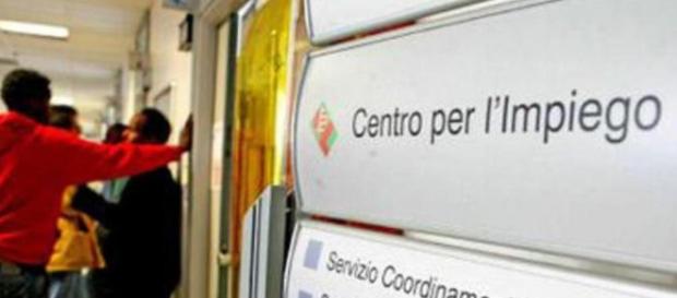 Assunzioni per 6mila navigator nei Centri per l'Impiego (fonte it.blastingnews.com) Assunzioni per 6mila navigator nei Centri per l'Impiego (fonte it.blastingnews.com)