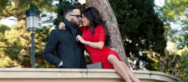 Nikola Lozina et Laura Lempika officiellement fiancés pendant leur séjour en Italie pour la Saint-Valentin. Nikola Lozina et Laura Lempika officiellement fiancés pendant leur séjour en Italie pour la Saint-Valentin.