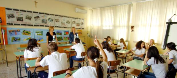 Regionalizzare la scuola porterebbe disparità per gli studenti e per il personale docente o Ata. Regionalizzare la scuola porterebbe disparità per gli studenti e per il personale docente o Ata.