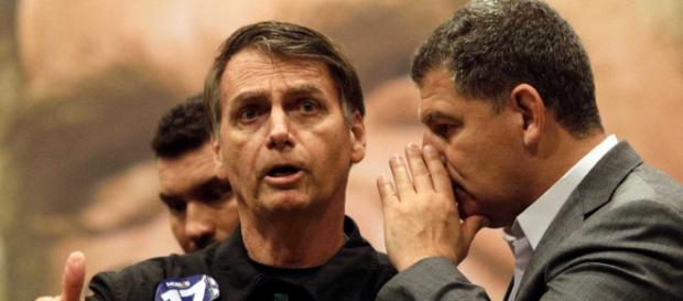Segundo aliados, Bebianno deverá seguir como ministro. (Foto/Reprodução) Segundo aliados, Bebianno deverá seguir como ministro. (Foto/Reprodução)