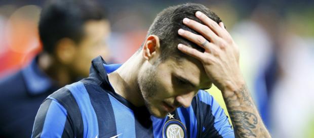 Clima teso tra Mauro Icardi e i tifosi dell'Inter Clima teso tra Mauro Icardi e i tifosi dell'Inter