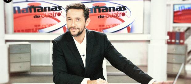Javier Ruiz despide las Noticias Cuatro en directo Javier Ruiz despide las Noticias Cuatro en directo