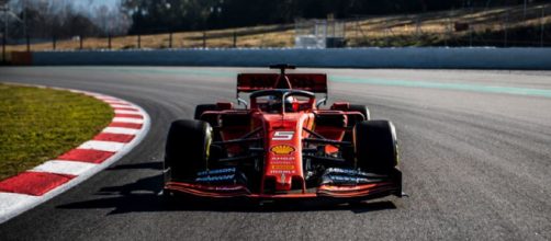 Ferrari SF90 2019, oggi i primi test prestagionali a Barcellona