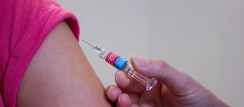 La vaccinazione di un bimbo - cinquequotidiano.it