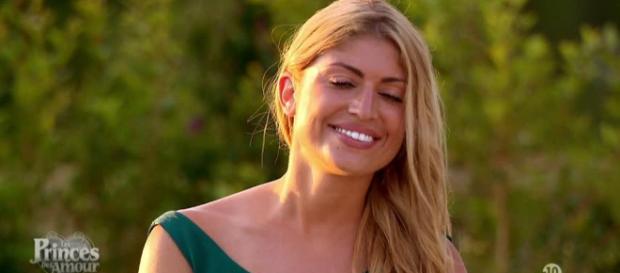 Elsa victime d'une agression, elle raconte Elsa victime d'une agression, elle raconte