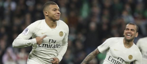 Football : Mbappé à la poursuite de Messi chez les buteurs Football : Mbappé à la poursuite de Messi chez les buteurs