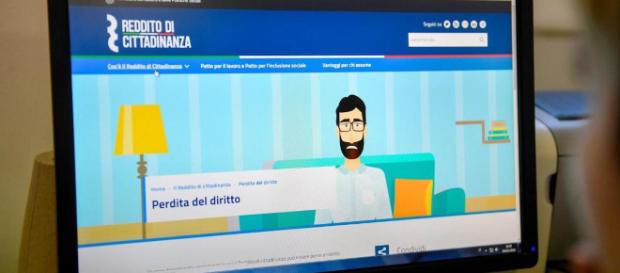 Reddito di cittadinanza: scontro Governo e Regioni per l'assunzione dei navigator (fonte it.blastingnews.com) Reddito di cittadinanza: scontro Governo e Regioni per l'assunzione dei navigator (fonte it.blastingnews.com)