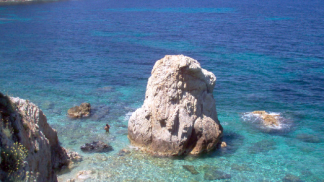 Esplosioni Isola d'Elba - wordpress.com