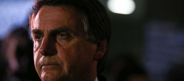 Bolsonaro passa mal em hospital Albert Einstein - (© Fábio Rodrigues Pozzebom/ Agência Brasil) Bolsonaro passa mal em hospital Albert Einstein - (© Fábio Rodrigues Pozzebom/ Agência Brasil)