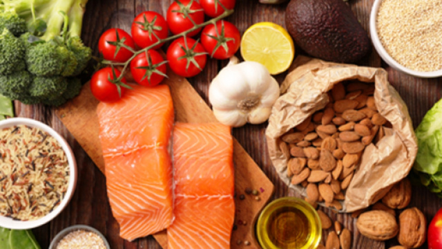 Dieta efficace per il lupus eritematosus sistemico, ad azione antinfiammatoria.