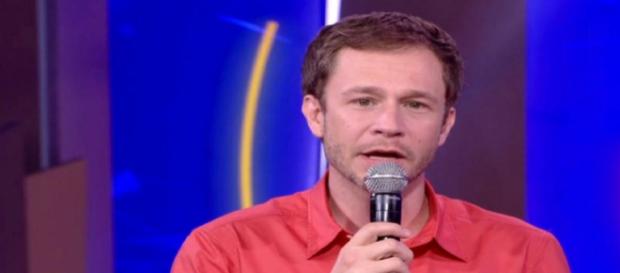 'É fake news', diz Tiago Leifert a respeito de boato sobre o retorno da Casa de Vidro. (Foto/Reprodução/TV Globo) 'É fake news', diz Tiago Leifert a respeito de boato sobre o retorno da Casa de Vidro. (Foto/Reprodução/TV Globo)