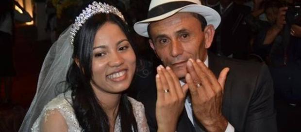Stefhany Absoluta e Roberto se casaram em 2015 (Foto: Portalv1/ divulgação) Stefhany Absoluta e Roberto se casaram em 2015 (Foto: Portalv1/ divulgação)