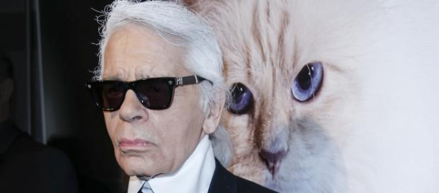 Karl Lagerfeld est décédé des suites d'un cancer Karl Lagerfeld est décédé des suites d'un cancer