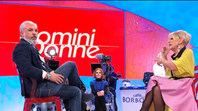 Rocco ha sorpreso Gemma nel corso della registrazione del trono over del 20 febbraio