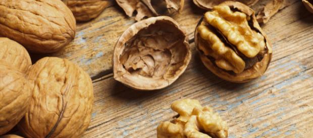 Diabete, la frutta secca riduce il rischio di infarto Diabete, la frutta secca riduce il rischio di infarto