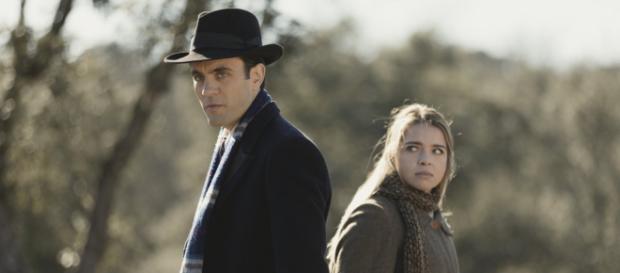 Il Segreto, trame iberiche: Alvaro e Antolina organizzano un piano contro Elsa Il Segreto, trame iberiche: Alvaro e Antolina organizzano un piano contro Elsa