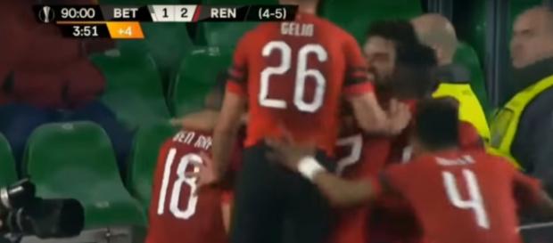 La joie des joueurs du Stade Rennais après le troisième but contre le Betis Séville en 16e de finale de Ligue Europa. La joie des joueurs du Stade Rennais après le troisième but contre le Betis Séville en 16e de finale de Ligue Europa.