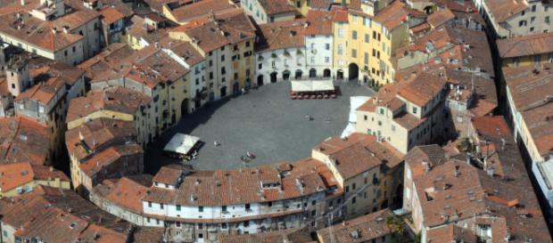 Casting per un importante spot pubblicitario e per la casa di produzione Magnolia Casting per un importante spot pubblicitario e per la casa di produzione Magnolia