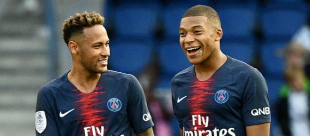 Neymar et Kylian Mbappe resteront au PSG cet été Neymar et Kylian Mbappe resteront au PSG cet été