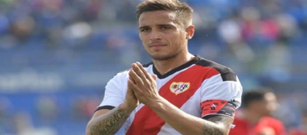 Trejo, foco de las críticas de los rayistas tras la derrota del Rayo Vallecano. Trejo, foco de las críticas de los rayistas tras la derrota del Rayo Vallecano.