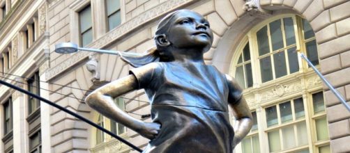 Fearless Girl by Kristen Visbal [Image via: Adventuresofascotsman/Youtube]