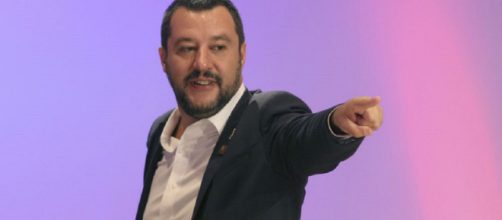 Matteo Salvini: la Lega non perde un colpo, crollo vertiginoso del M5S in Sardegna