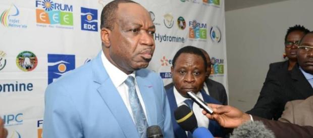 le Ministre de l'Eau et de l'Energie Gaston Eloundou Essomba lors du forum EEC (c) EDC le Ministre de l'Eau et de l'Energie Gaston Eloundou Essomba lors du forum EEC (c) EDC