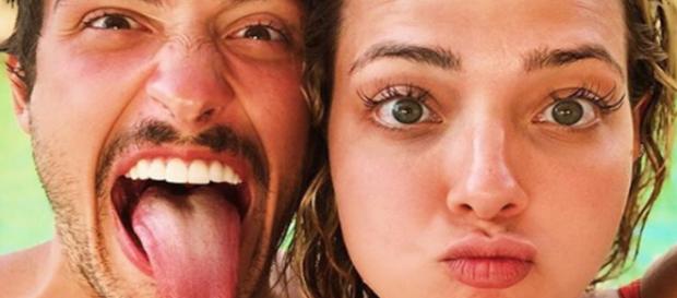 Vinicius e Carol aguardam o primeiro filho do casal, o segundo de Carol. (Foto: Repodução/Instagram) Vinicius e Carol aguardam o primeiro filho do casal, o segundo de Carol. (Foto: Repodução/Instagram)