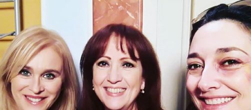 Le protagoniste femminili di 'Un posto al sole'.
