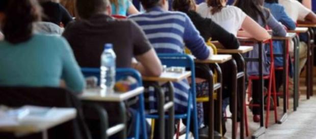 Esame di Maturità: seconda prova multidisciplinare. Esame di Maturità: seconda prova multidisciplinare.