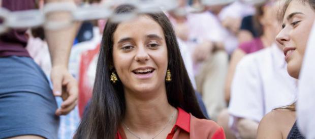 Victoria Federica, muy atenta a la faena de Andrés Roca Rey en ... - bekia.es Victoria Federica, muy atenta a la faena de Andrés Roca Rey en ... - bekia.es
