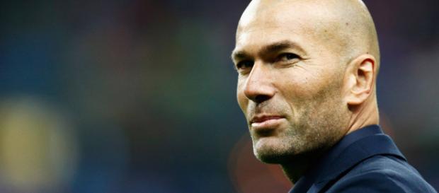 Zidane in pole per la panchina juventina Zidane in pole per la panchina juventina