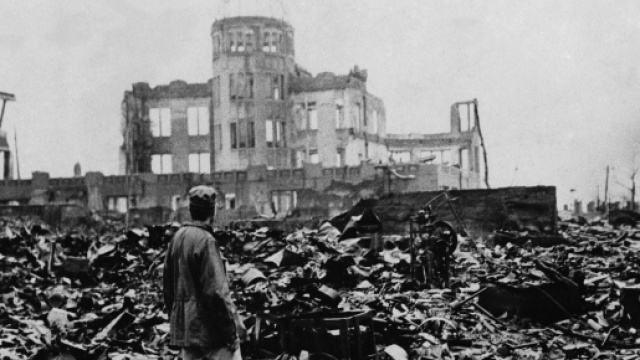 Immagine dell'olocausto in cui vennero uccisi milioni di ebrei innocenti